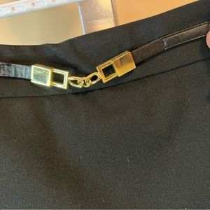 Express pencil black with gold skirt